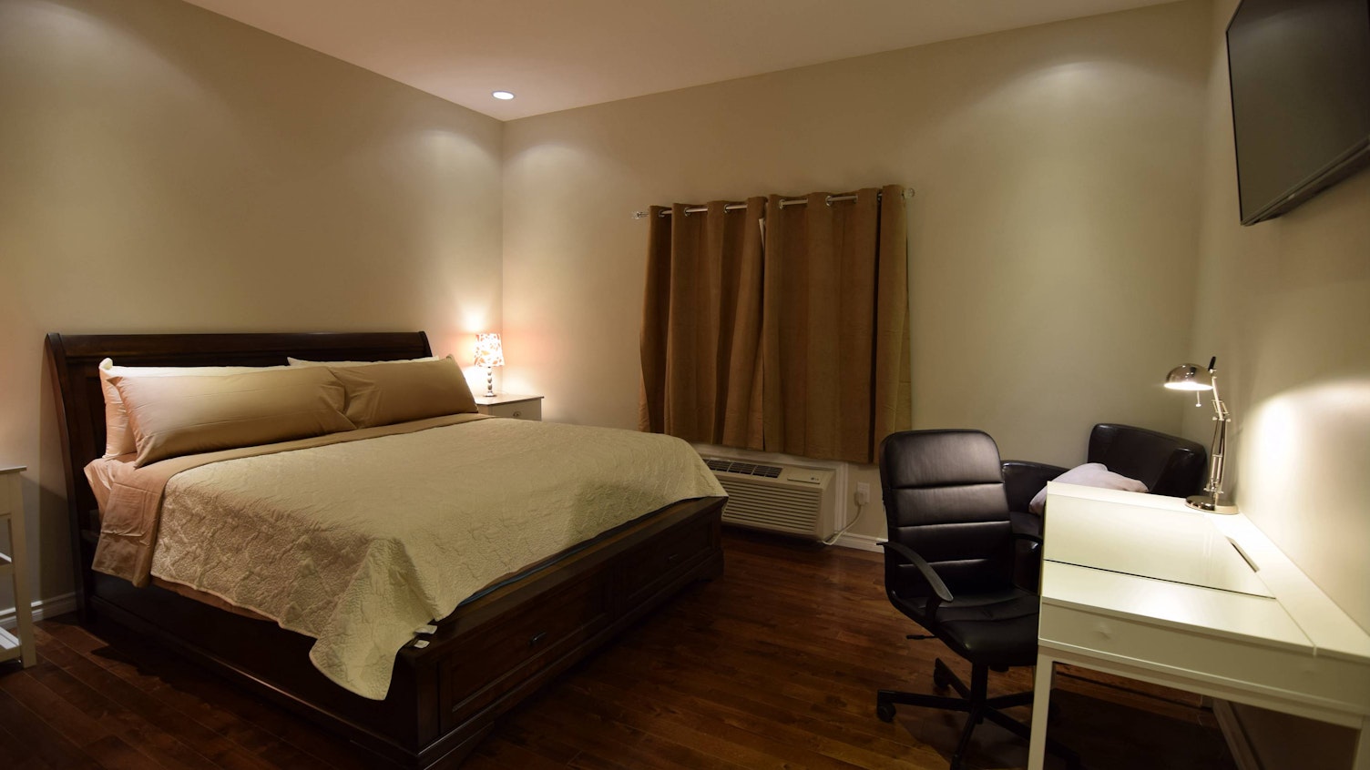 King Suite